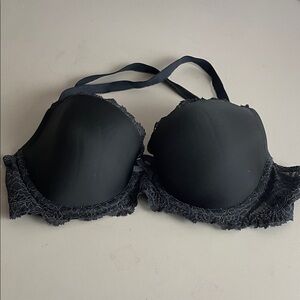 VICTORIA’S SECRET DREAM ANGEL, BLACK LACE BRA SIZE 36C